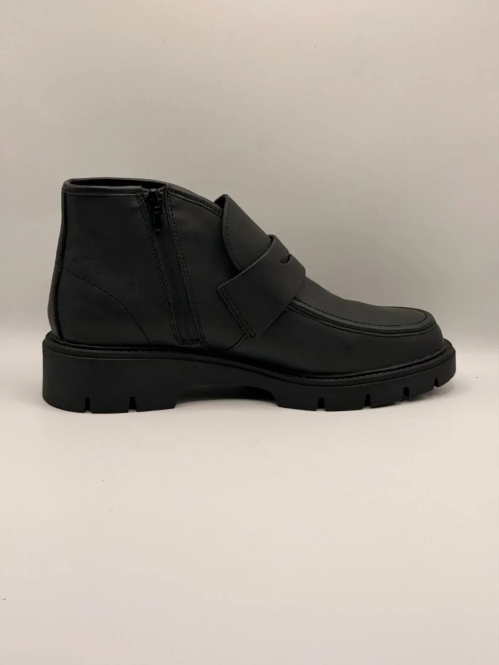 Blondo Women Kayloni Black Leather Waterproof Bootie Sz 10